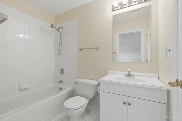 3435 Golden Avenue, Cincinnati, OH 45226