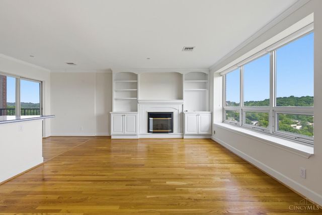 3435 Golden Avenue, Cincinnati, OH 45226