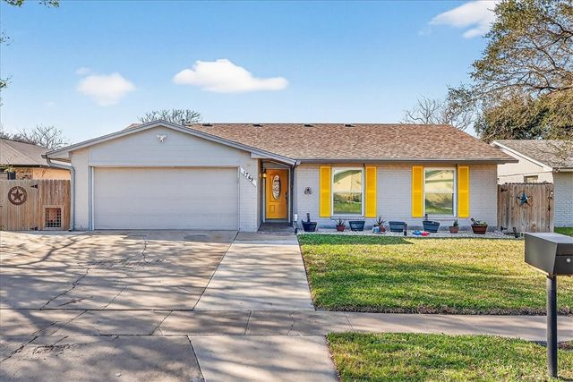 1749 Dawn Breeze Dr, Corpus Christi, TX 78412