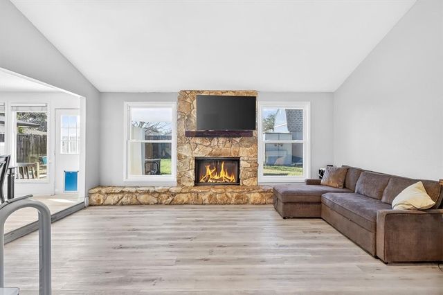 1749 Dawn Breeze Dr, Corpus Christi, TX 78412