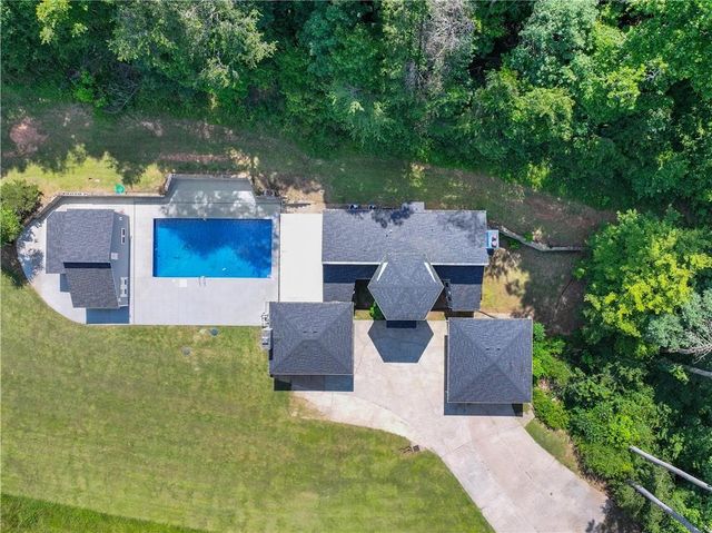 6592 Rufus Bryant Road, Dahlonega, GA 30533