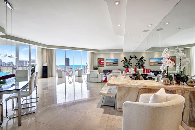21200 Point Place PH2804, Aventura, FL 33180