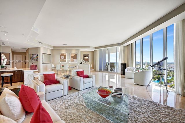 21200 Point Place PH2804, Aventura, FL 33180