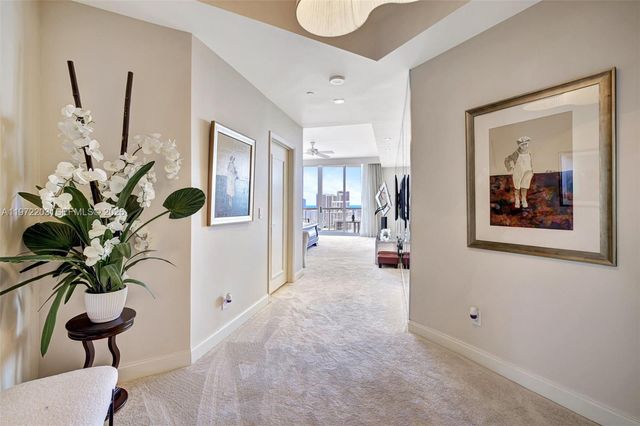 21200 Point Place PH2804, Aventura, FL 33180