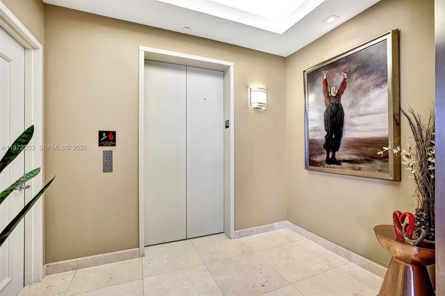 21200 Point Place PH2804, Aventura, FL 33180