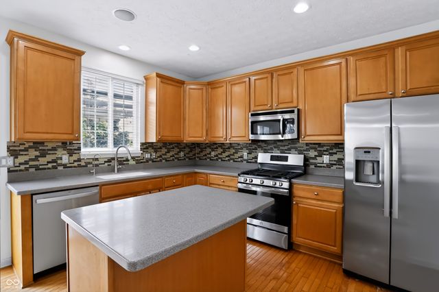 13973 Avalon East Drive, Fishers, IN 46037