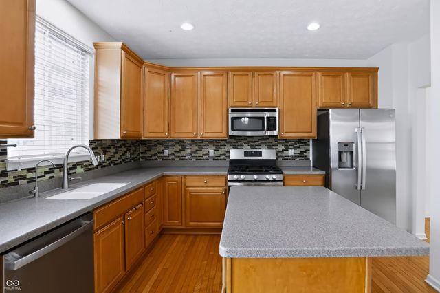 13973 Avalon East Drive, Fishers, IN 46037