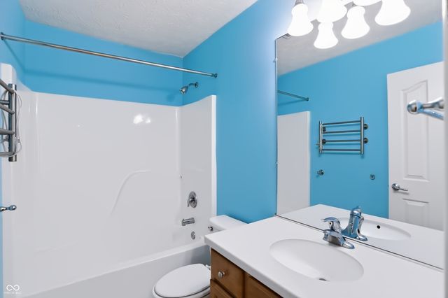 13973 Avalon East Drive, Fishers, IN 46037