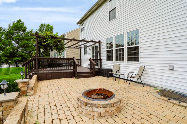 13973 Avalon East Drive, Fishers, IN 46037