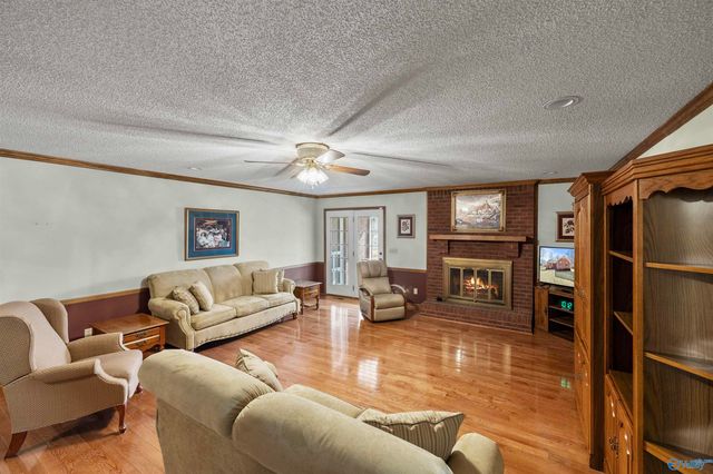 2050 Hickory Trail NE, Arab, AL 35016