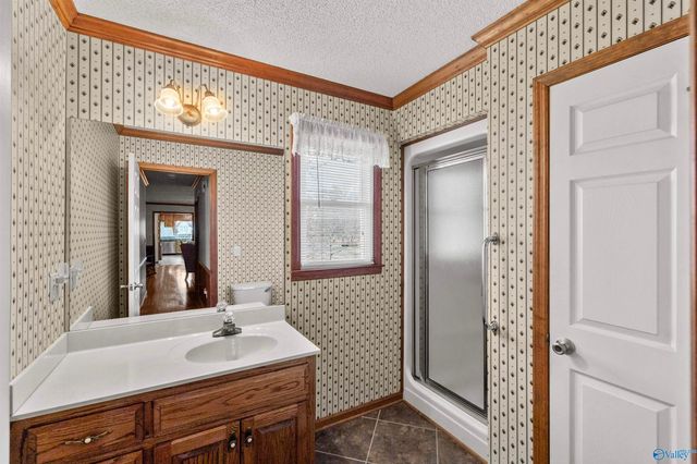 2050 Hickory Trail NE, Arab, AL 35016