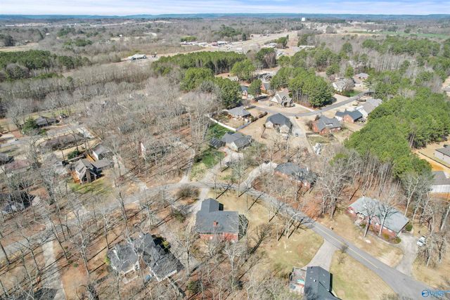 2050 Hickory Trail NE, Arab, AL 35016