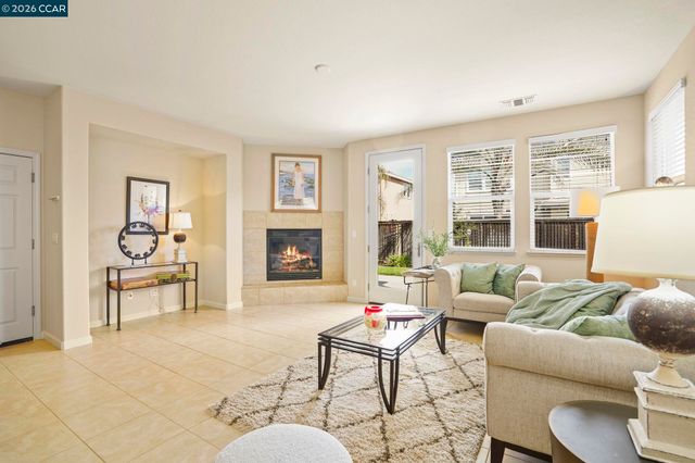 507 Livingston Court, Discovery Bay, CA 94505