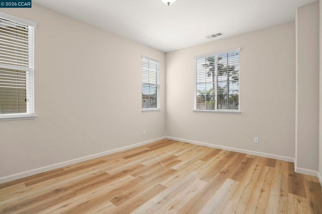 507 Livingston Court, Discovery Bay, CA 94505