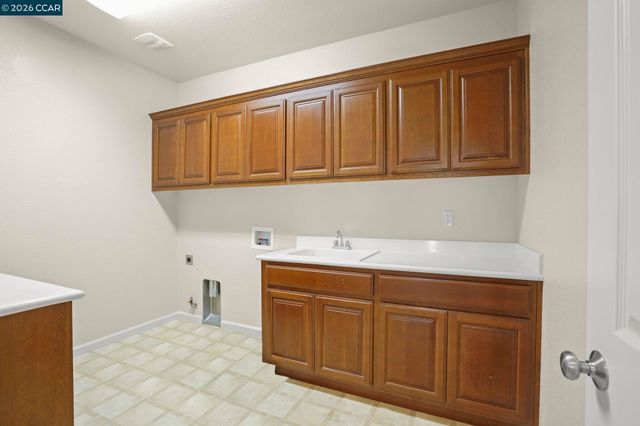 507 Livingston Court, Discovery Bay, CA 94505