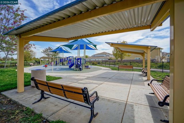 507 Livingston Court, Discovery Bay, CA 94505