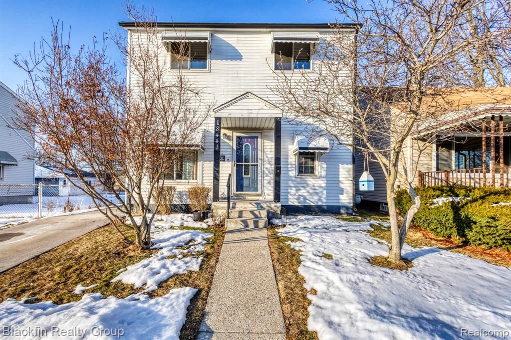 8441 Fisher Avenue, Warren, MI 48089