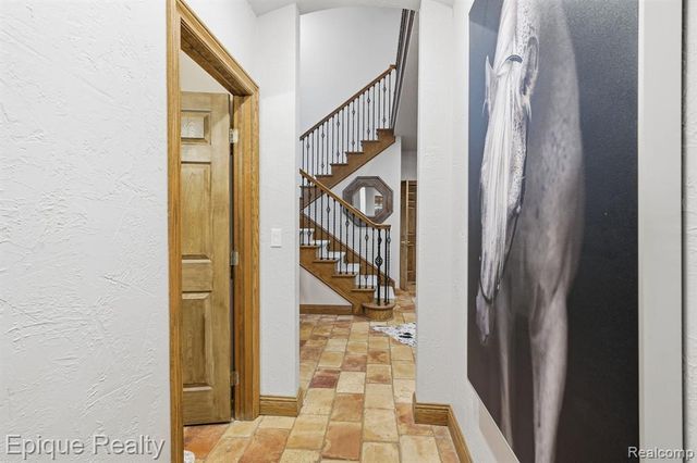 1 Chelsea Court, Metamora, MI 48455