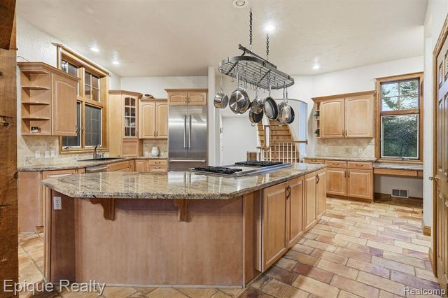 1 Chelsea Court, Metamora, MI 48455