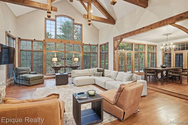 1 Chelsea Court, Metamora, MI 48455