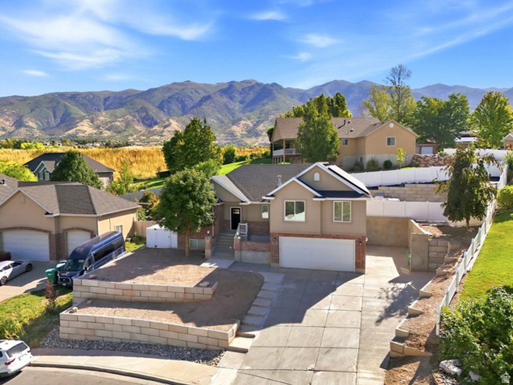 752 N 1475 E, Layton, UT 84040 — photo 5