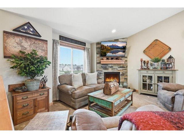 1542 Ponderosa Lane, New Richmond, WI 54017