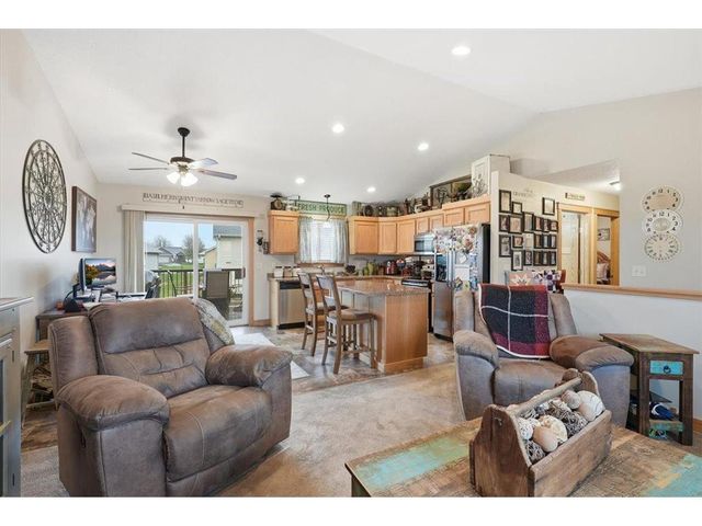 1542 Ponderosa Lane, New Richmond, WI 54017