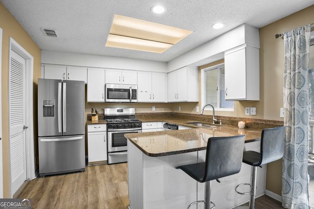 32 Springhedge Court, Smyrna, GA 30080