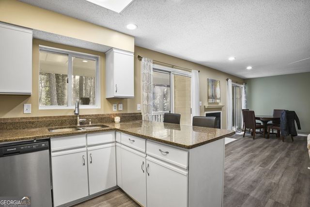 32 Springhedge Court, Smyrna, GA 30080