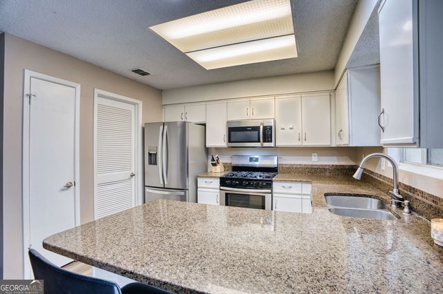 32 Springhedge Court, Smyrna, GA 30080