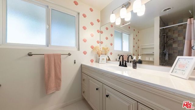 18931 Kinbrace Street, Porter Ranch, CA 91326