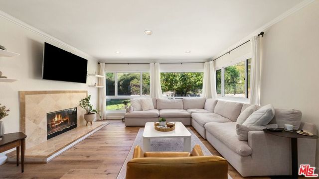 18931 Kinbrace Street, Porter Ranch, CA 91326