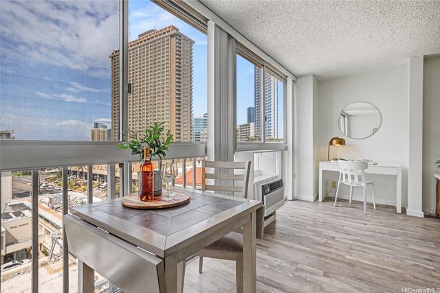 475 Atkinson Drive 1006, Honolulu, HI 96814