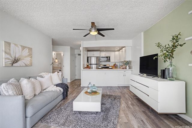 475 Atkinson Drive 1006, Honolulu, HI 96814