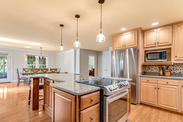 154 Brookview Drive, Richmond, KY 40475