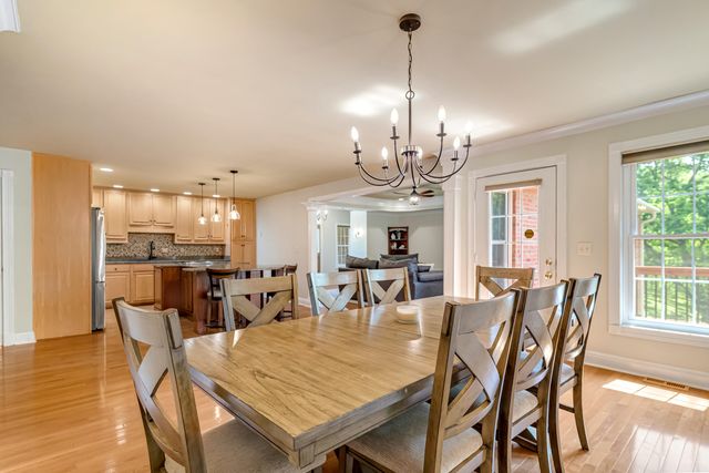 154 Brookview Drive, Richmond, KY 40475