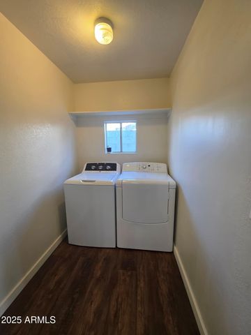 752 W 3RD Place, Mesa, AZ 85201
