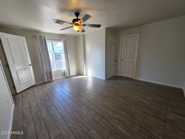 752 W 3RD Place, Mesa, AZ 85201