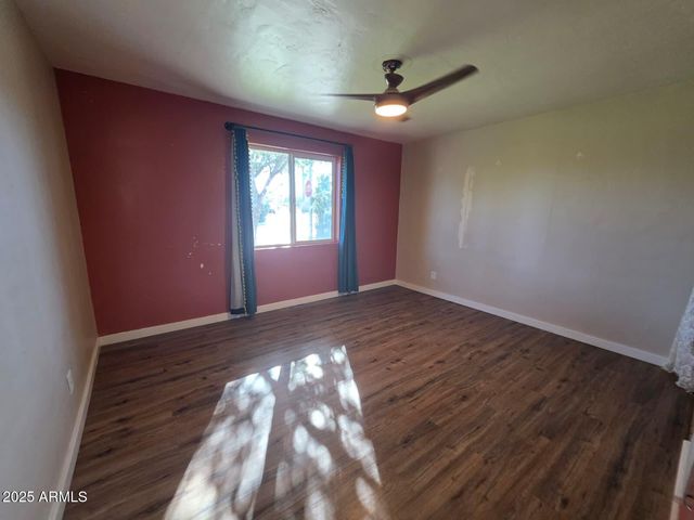 752 W 3RD Place, Mesa, AZ 85201