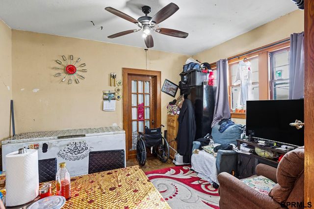 1618 N 28 Street, Lincoln, NE 68503