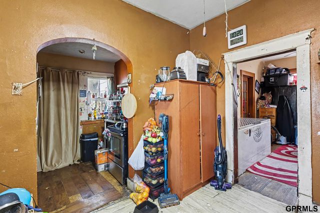 1618 N 28 Street, Lincoln, NE 68503