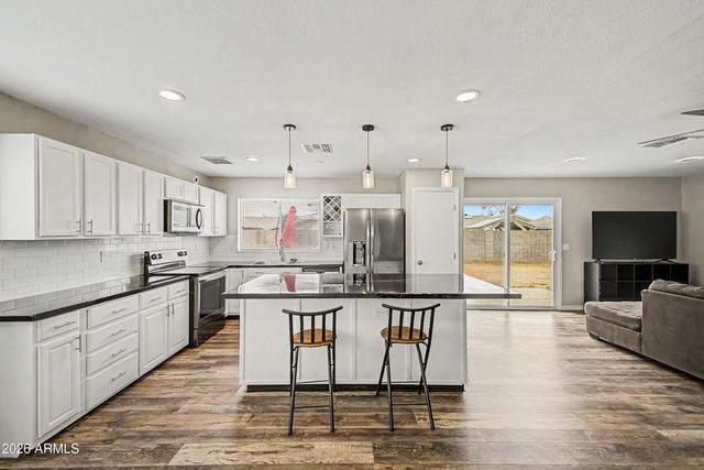 7209 W PALO VERDE Avenue, Peoria, AZ 85345