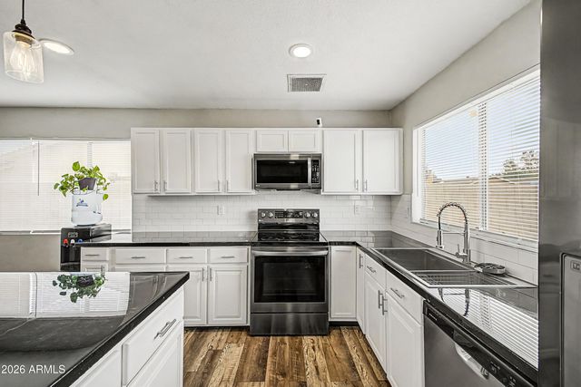 7209 W PALO VERDE Avenue, Peoria, AZ 85345
