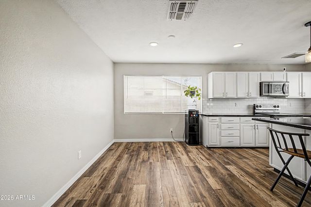 7209 W PALO VERDE Avenue, Peoria, AZ 85345