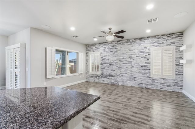 5742 Shadow Bend Drive, Las Vegas, NV 89135