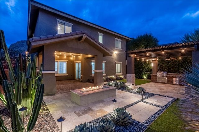 5742 Shadow Bend Drive, Las Vegas, NV 89135