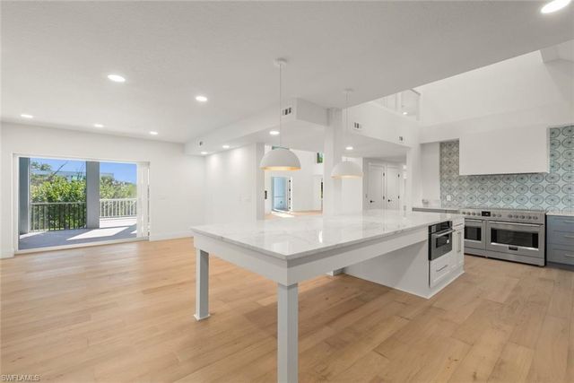 505 Kinzie Island CT, Sanibel, FL 33957