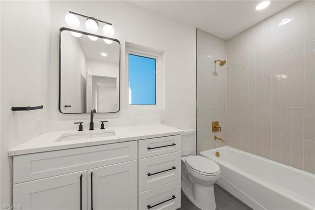 505 Kinzie Island CT, Sanibel, FL 33957