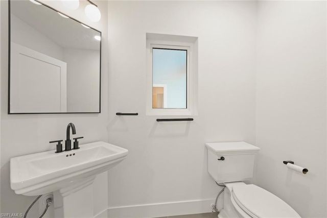 505 Kinzie Island CT, Sanibel, FL 33957