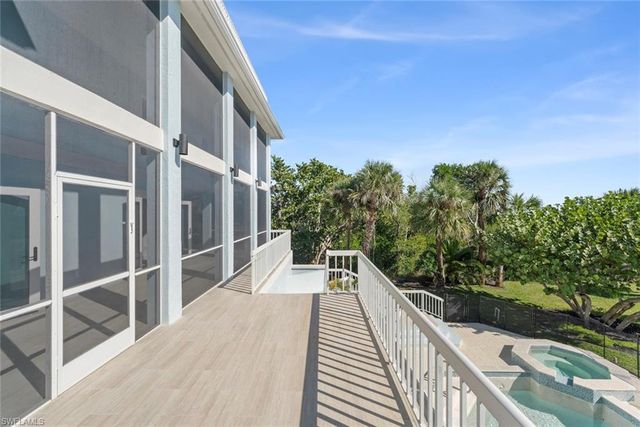 505 Kinzie Island CT, Sanibel, FL 33957